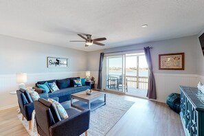 TV, DVD player - Soundfront Gem W/ Furnished Balcony, Free WiFi, & Beach Access Nearby (Hatteras)