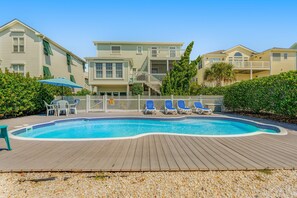 Pool - Beautiful Waterway-View Home with Private Pool, Ping-Pong, Washer/Dryer & WiFi (Holden Beach)