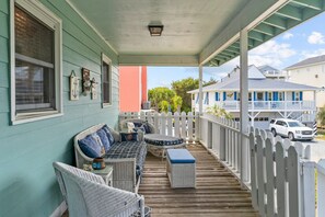 Terrace/patio - Second-Row Home with Beach Access, Fenced Backyard, 2 Covered Porches & WiFi (Holden Beach)