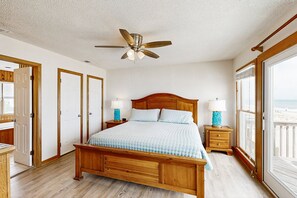 5 bedrooms, free WiFi, bed sheets - Prime Time 222: Oceanfront w/outdoor pool, private hot tub, basketball (Avon)