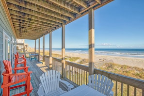 Property grounds - Beachfront home with direct beach access, outdoor shower, ocean views, AC (Topsail Beach)
