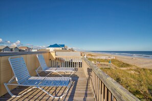 Property grounds - Beachfront home with ocean views, beach access, screened porch, deck, boardwalk (Topsail Beach)