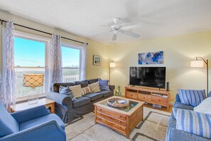 TV, DVD-spiller og bøker