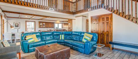 Televisión y chimenea