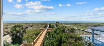 Oceanfront home with WiFi, central AC, washer/dryer  - dogs welcome