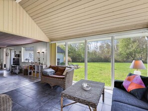 Interior - 5 Star Holiday Home in Roslev (Roslev)