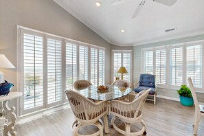 تناول الطعام