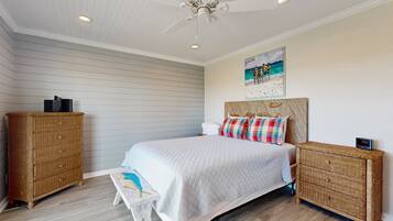 3 عدّة غرف نوم وواي فاي مجانًا وملاءات أسرّة