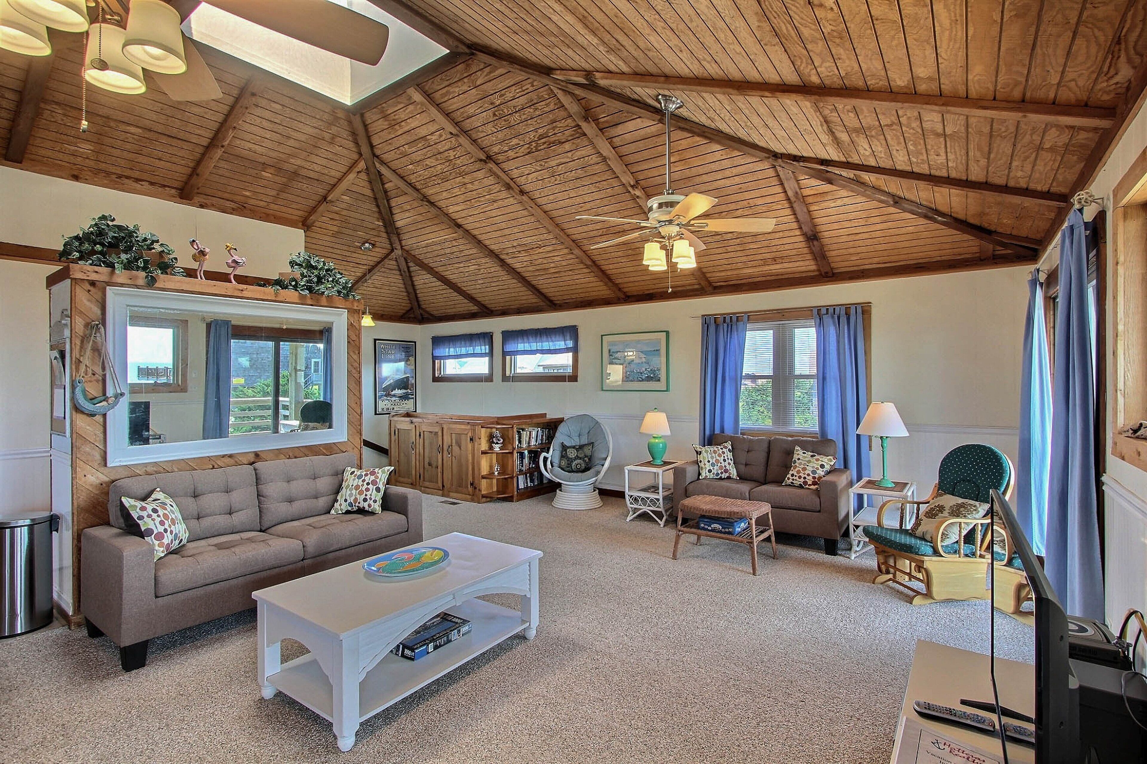 Televisión, reproductor de DVD y libros 