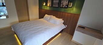 Premium L14 spacious in GT City Zone 10 Health/Concert/Uni/Mall/Walking