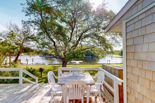 Waterfront House w/ Water View, Shared Pool, Private Washer/Dryer, & Free WiFi
