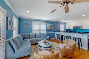 TV, DVD-spiller og fotballspill