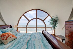 4 soverom, strykejern/-brett, wi-fi (inkludert) og sengetøy