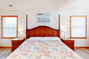 7 bedrooms, free WiFi, bed sheets