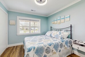 5 bedrooms, Internet, bed sheets