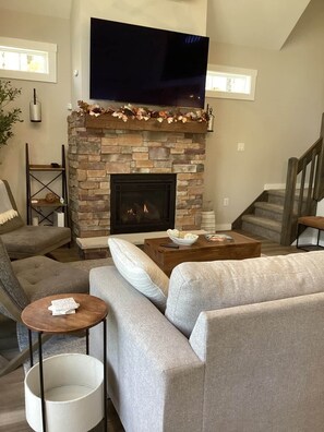 Imagen sin descripción, 3 de 67, botón