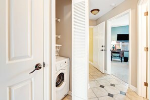 Interior - Oceanfront condo with a pool, hot tub, tennis, washer/dryer, & central AC (North Topsail Beach)