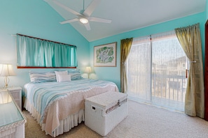 5 bedrooms, iron/ironing board, free WiFi