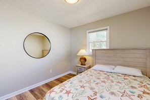 3 bedrooms, free WiFi, bed sheets