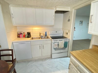 Classic Humble 1950s Ranch Home in a Secluded Area Near the Mountains.