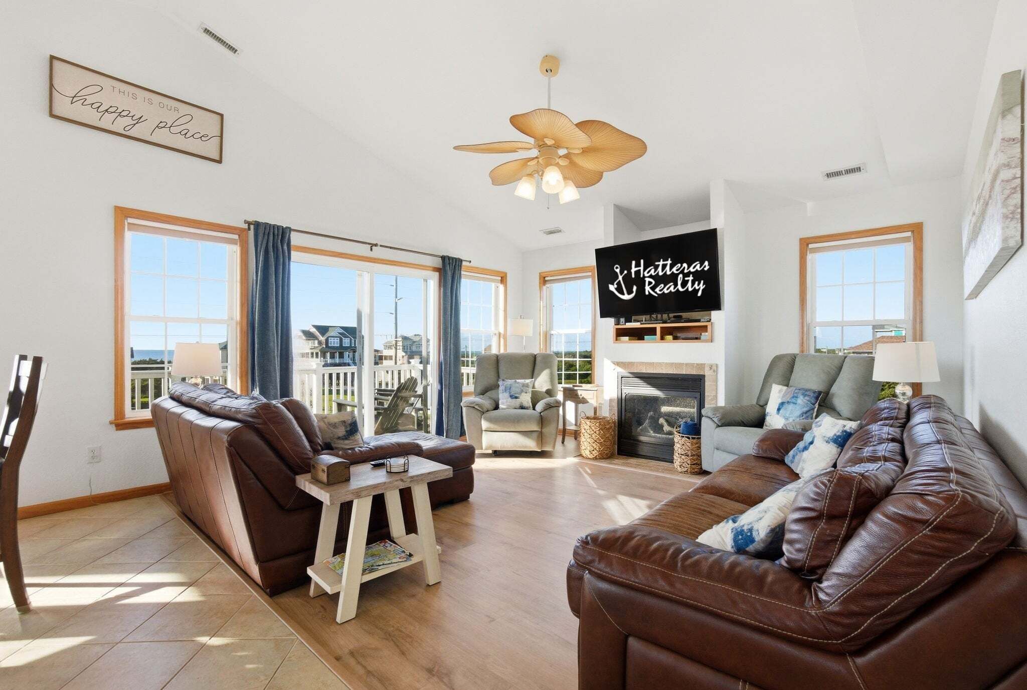 Dog-friendly Home With Hot Tub, Sunset Sound View, & Game Room - Hatteras, NC