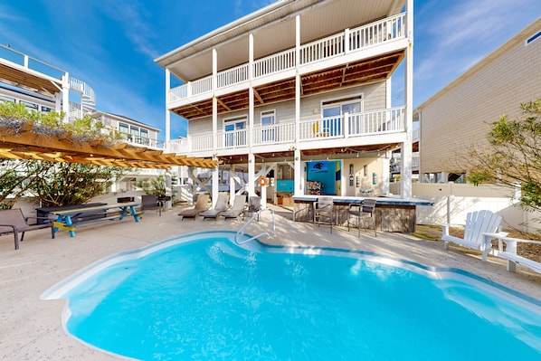 Et oppvarmet basseng