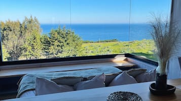 Apartemen Deluks, pemandangan laut