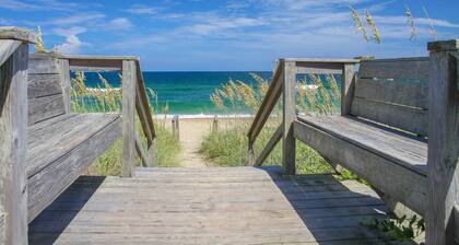 Oceanfront- Tressa Terrace - Beachfront - Amazing Ocean Views - Large Pool