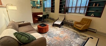 2 BR Schoolhouse Apt w/ Sauna