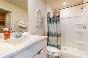 Shower, towels