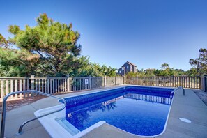 Pool - Ocean-view home with private pool, hot tub, two wraparound decks, & central AC (Waves)
