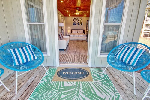 Unique riverfront home with two suites, high-speed WiFi, & private dock