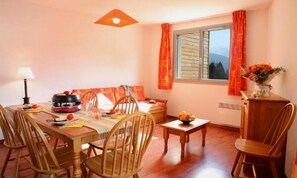 Dining - Holiday Home in Bonascre With Sauna (Ax-les-Thermes)