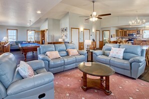 TV - 3-story Pet friendly home with private outdoor pool, hot tub, pool table, & elevator (Waves)
