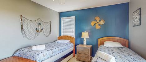 5 bedrooms, free WiFi, bed sheets