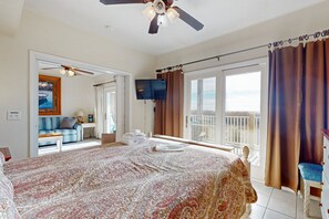 3 عدّة غرف نوم وواي فاي مجانًا وملاءات أسرّة