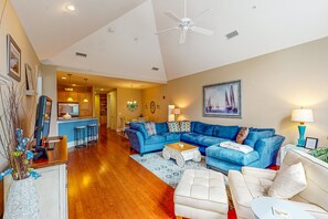 テレビ、DVD プレーヤー