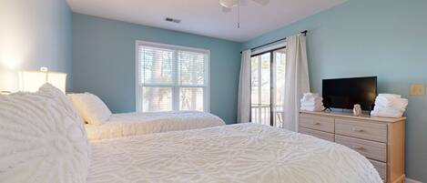 2 chambres, fer et planche à repasser, Wi-Fi gratuit, draps fournis