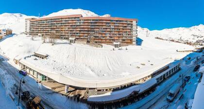 Lake View, on the Slopes