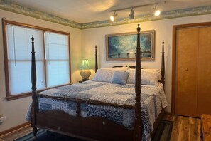 3 bedrooms, free WiFi, bed sheets