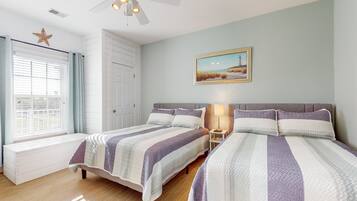 2 bedrooms, iron/ironing board, free WiFi, bed sheets