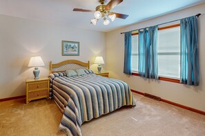 4 makuuhuonetta, ilmainen Wi-Fi, vuodevaatteet