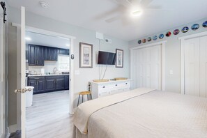 2 soverom, skrivebord, wi-fi (inkludert) og sengetøy