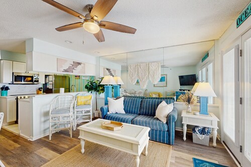 Stunning ocean front condo with shared pool and direct beach access