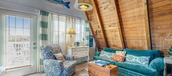 Attractive & Dog-Friendly Beachfront House w/Private W/D, AC, Free WiFi, & Patio