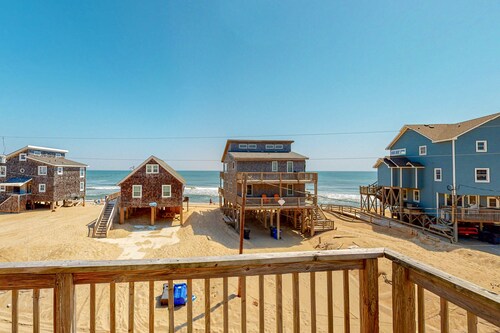 Oceanfront, Dog-Friendly House w/ Free WiFi, Ocean View, & Shared Pool