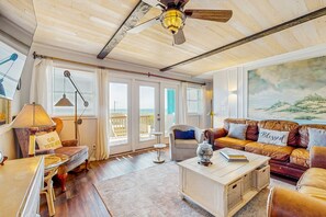 TV, DVD player - Oceanfront w/ beach access, amazing views, hot tub, chef's kitchen, & smart TVs (Holden Beach)