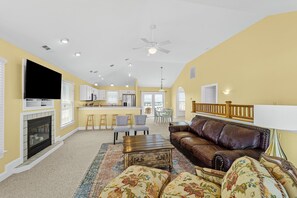 Smart TV - Sound-front home with private pool, hot tub, grill, outdoor shower, & water views (Rodanthe)