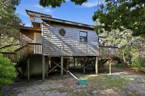 Drift Inn 16: Dog-friendly, crow's nest, ocean view