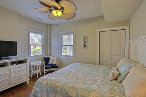 5 bedrooms, iron/ironing board, travel crib, free WiFi